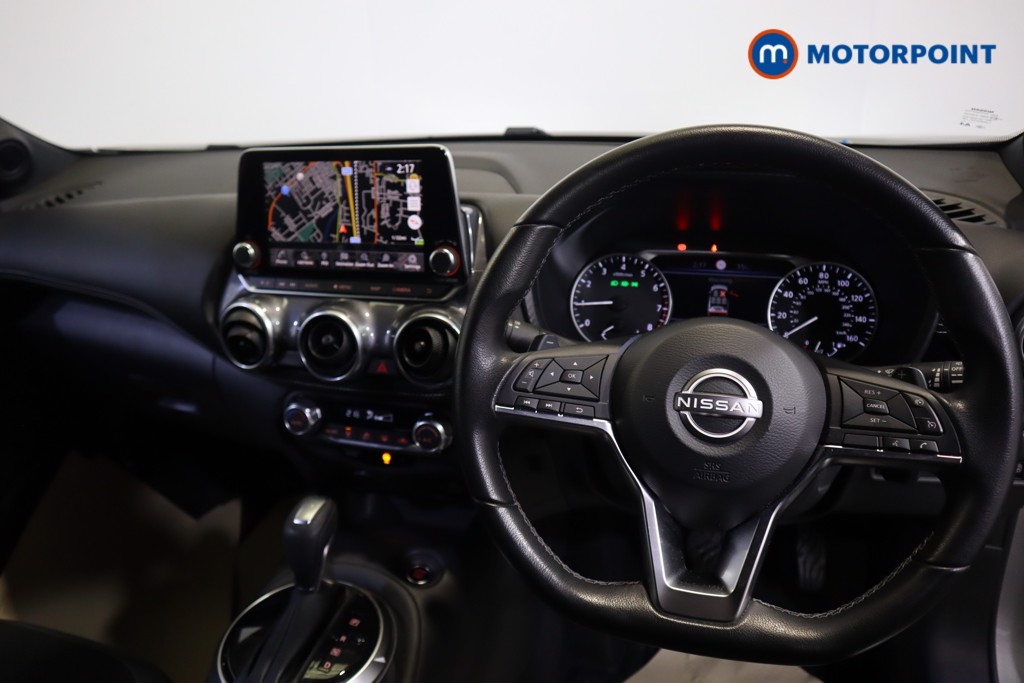Nissan Juke N-Connecta Automatic Petrol SUV - Stock Number (1586060) - 1st supplementary image