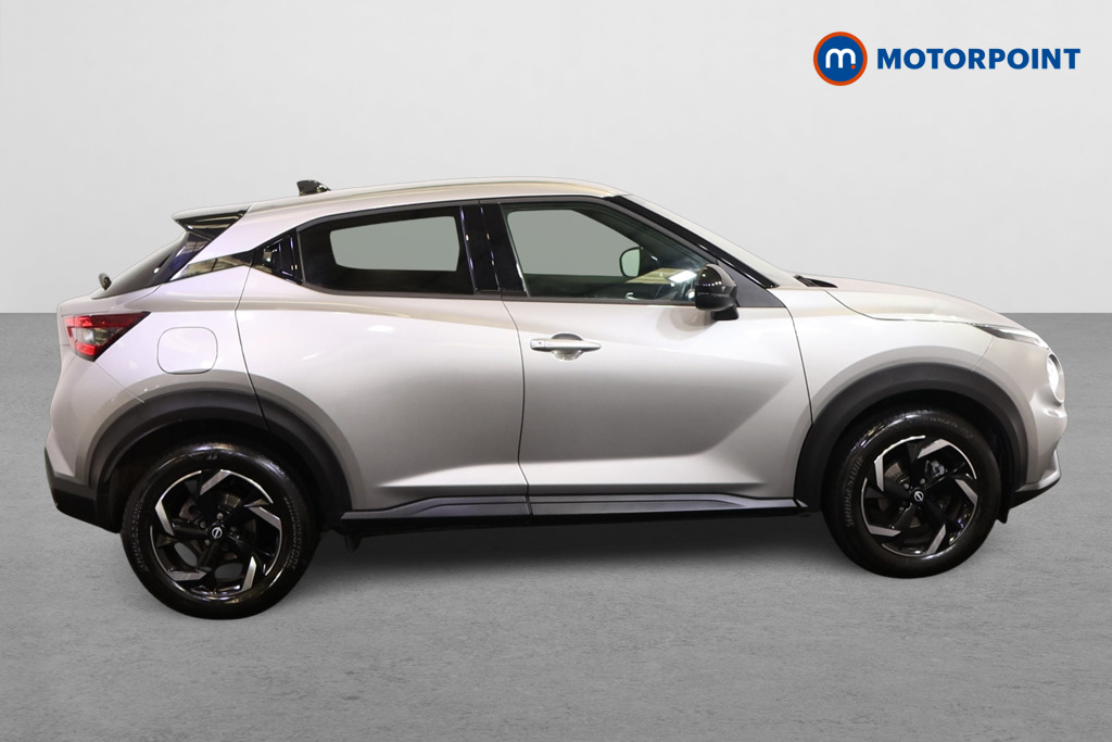 Nissan Juke N-Connecta Automatic Petrol SUV - Stock Number (1586060) - Drivers side