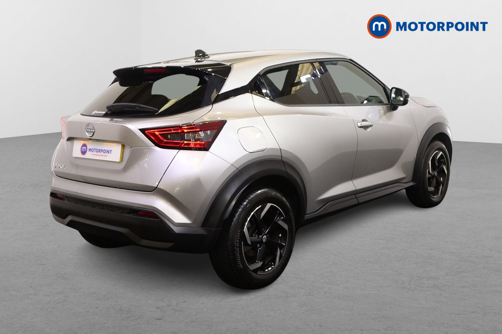 Nissan Juke N-Connecta Automatic Petrol SUV - Stock Number (1586060) - Drivers side rear corner