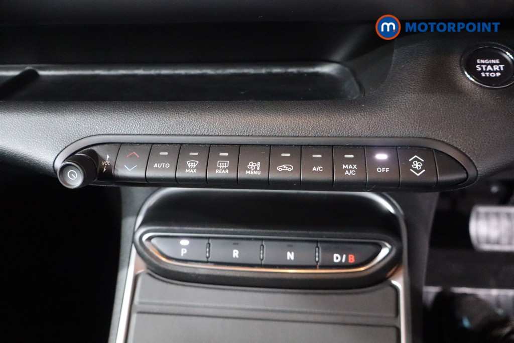 Jeep Avenger Summit Automatic Electric SUV - Stock Number (1586099) - 15th supplementary image