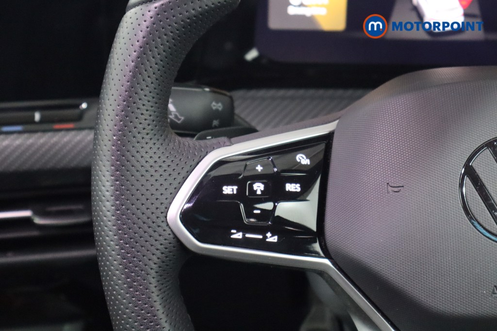 Volkswagen Golf R-Line Automatic Petrol Hatchback - Stock Number (1586308) - 7th supplementary image