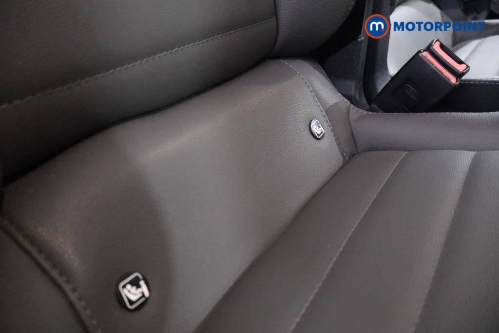 Ford Tourneo Custom Titanium Automatic Diesel Standard Roof Minibus - Stock Number (1562021) - 16th supplementary image