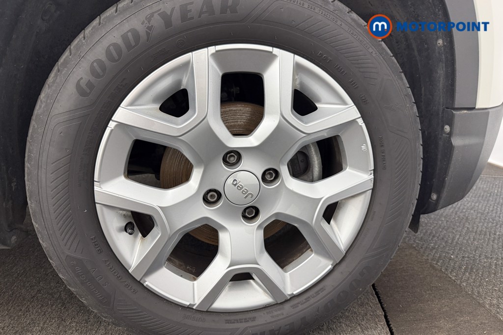 Jeep Avenger Altitude Manual Petrol SUV - Stock Number (1565120) - 10th supplementary image
