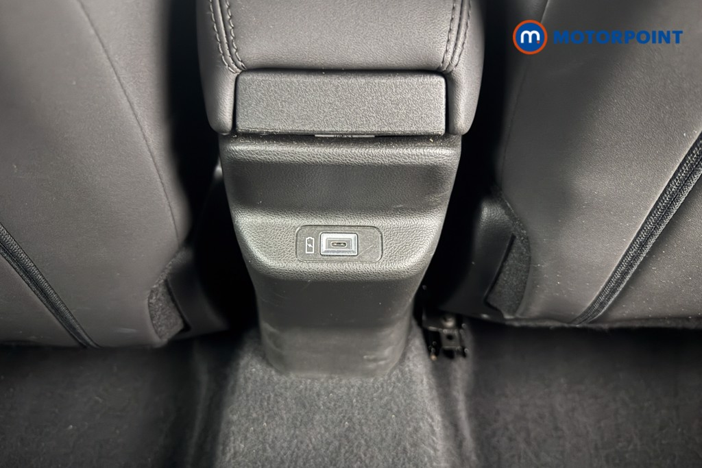 Jeep Avenger Altitude Manual Petrol SUV - Stock Number (1565120) - 19th supplementary image