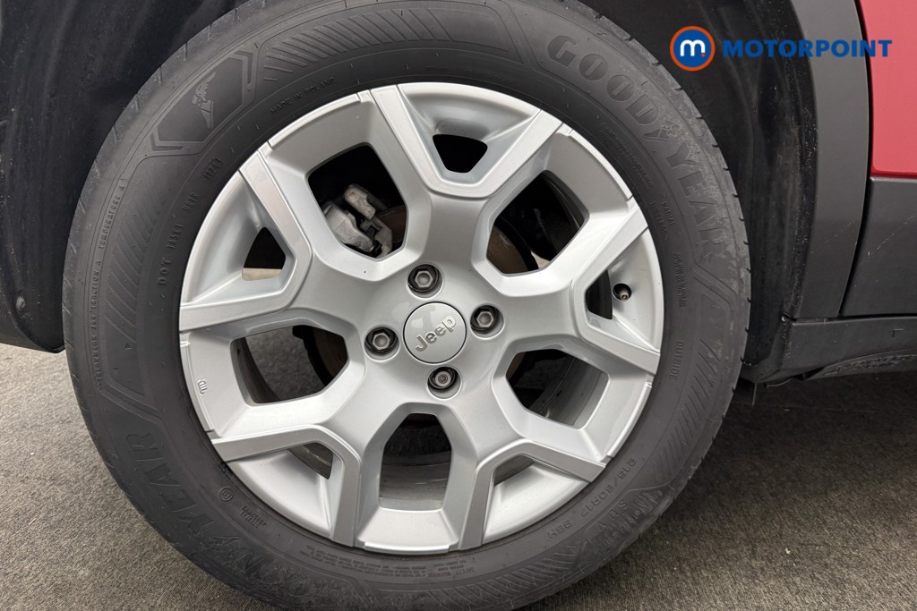 Jeep Avenger Altitude Manual Petrol SUV - Stock Number (1565133) - 9th supplementary image