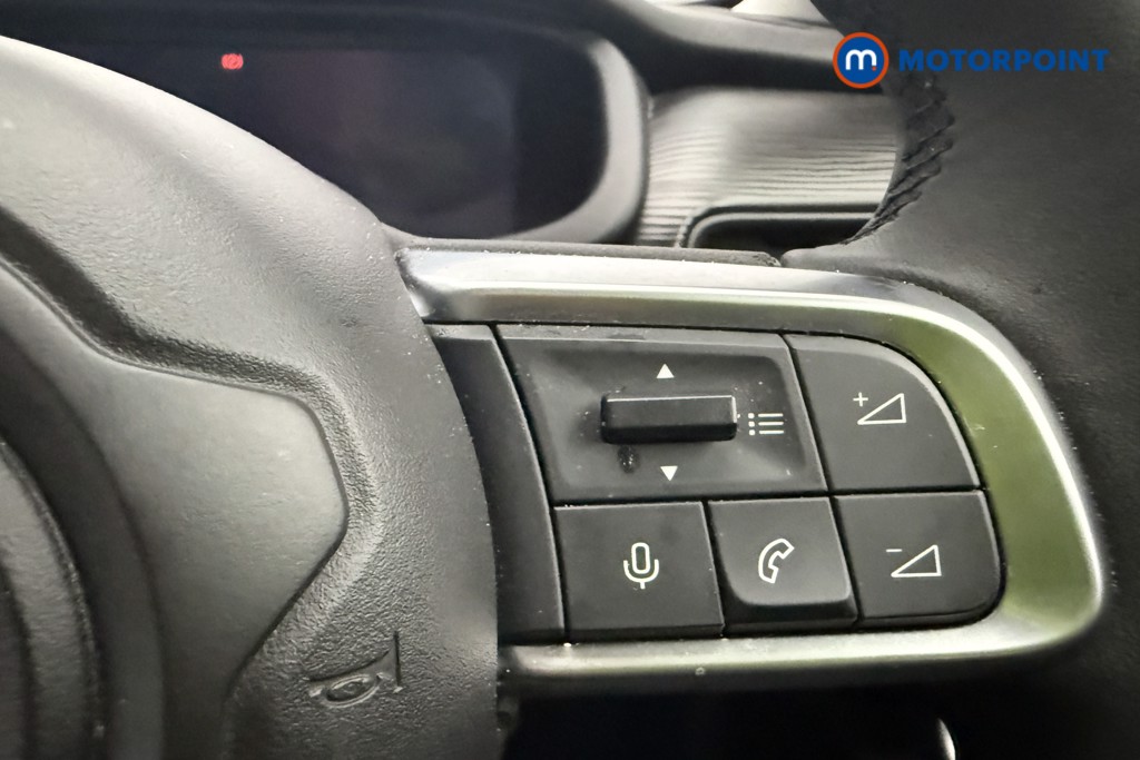 Jeep Avenger Altitude Manual Petrol SUV - Stock Number (1565133) - 14th supplementary image