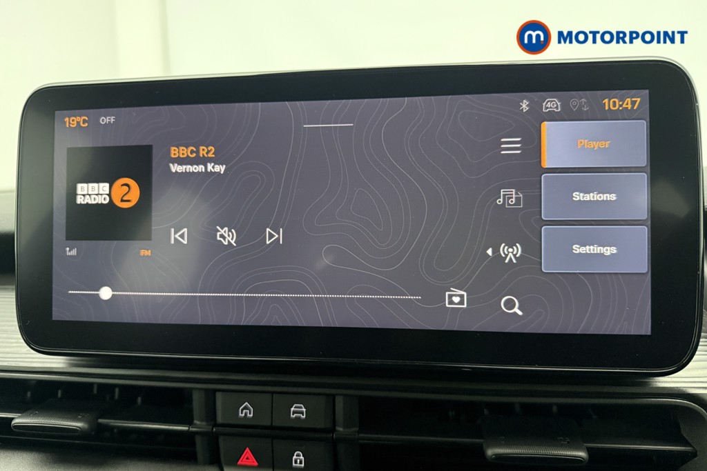 Jeep Avenger Altitude Manual Petrol SUV - Stock Number (1565134) - 2nd supplementary image