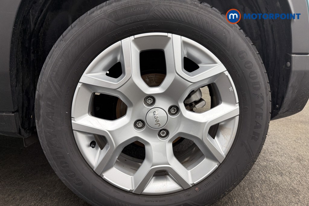 Jeep Avenger Altitude Manual Petrol SUV - Stock Number (1565134) - 12th supplementary image