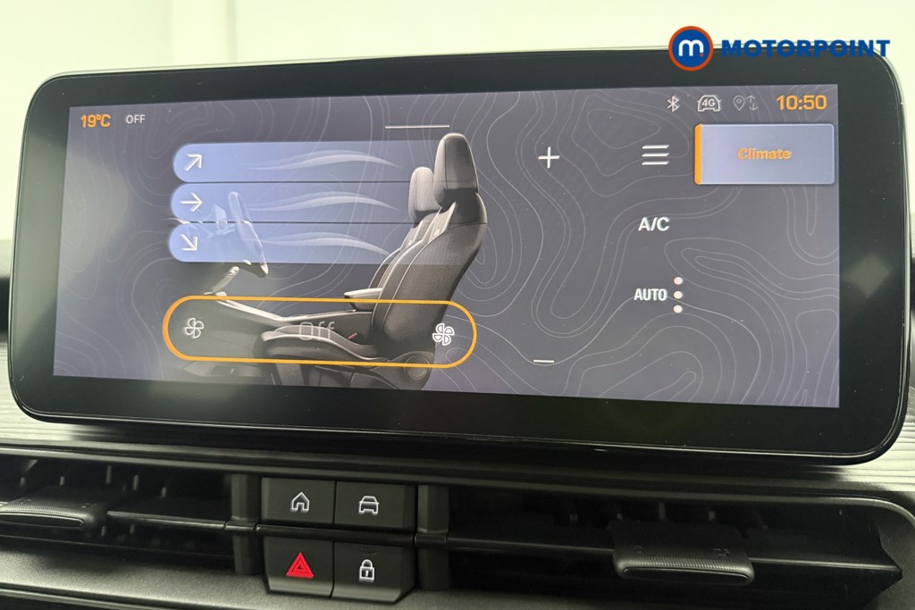 Jeep Avenger Altitude Manual Petrol SUV - Stock Number (1565134) - 15th supplementary image