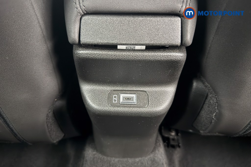 Jeep Avenger Altitude Manual Petrol SUV - Stock Number (1565134) - 19th supplementary image