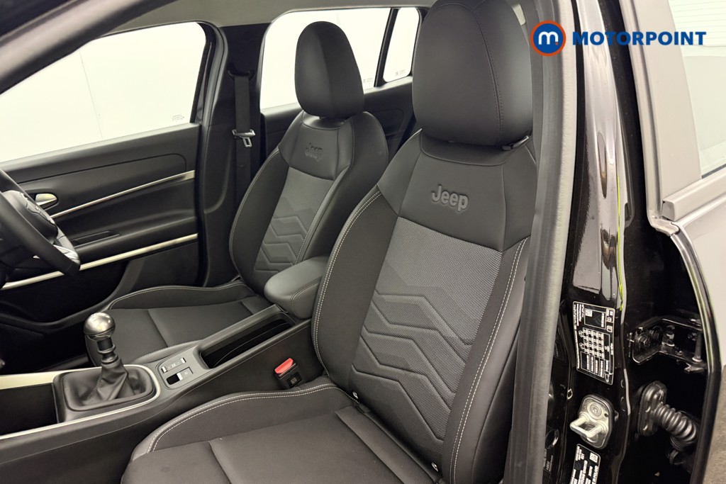 Jeep Avenger Altitude Manual Petrol SUV - Stock Number (1565137) - 2nd supplementary image