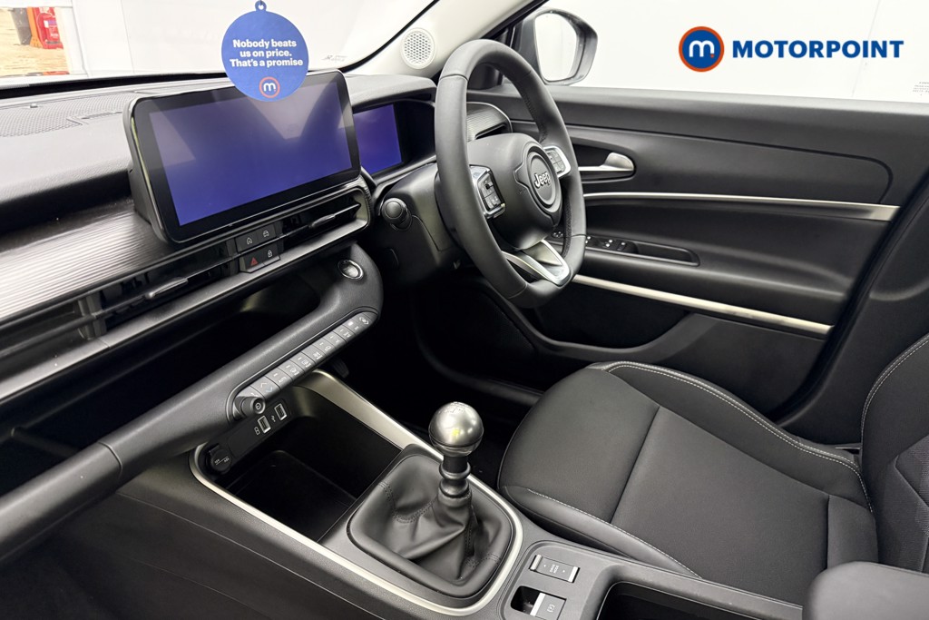 Jeep Avenger Altitude Manual Petrol SUV - Stock Number (1565137) - 3rd supplementary image
