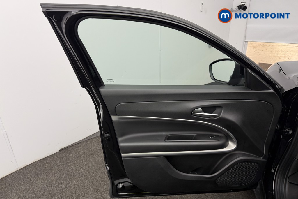 Jeep Avenger Altitude Manual Petrol SUV - Stock Number (1565137) - 4th supplementary image