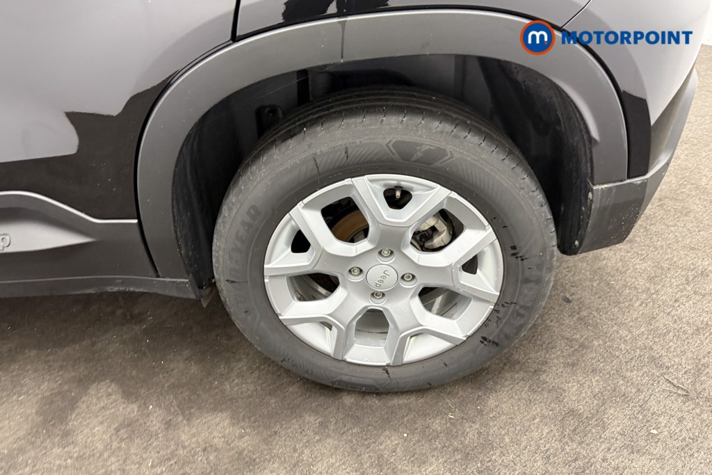 Jeep Avenger Altitude Manual Petrol SUV - Stock Number (1565137) - 30th supplementary image