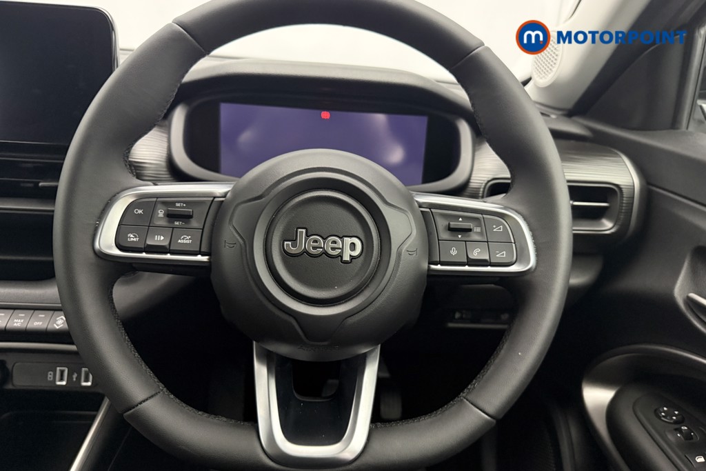 Jeep Avenger Altitude Manual Petrol SUV - Stock Number (1565142) - 4th supplementary image