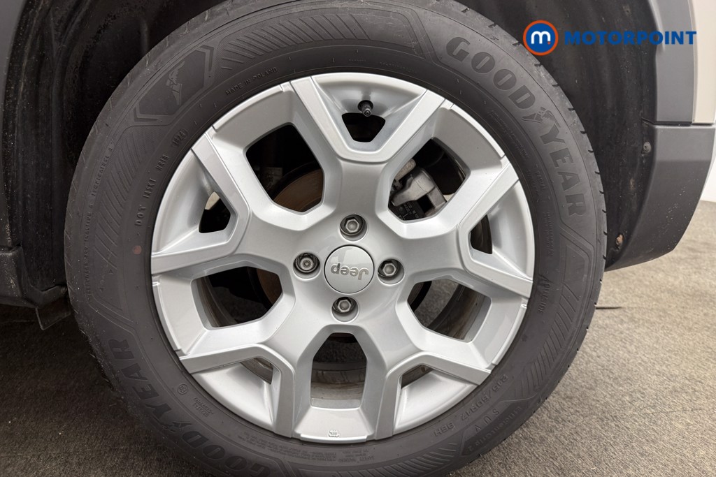 Jeep Avenger Altitude Manual Petrol SUV - Stock Number (1565142) - 12th supplementary image