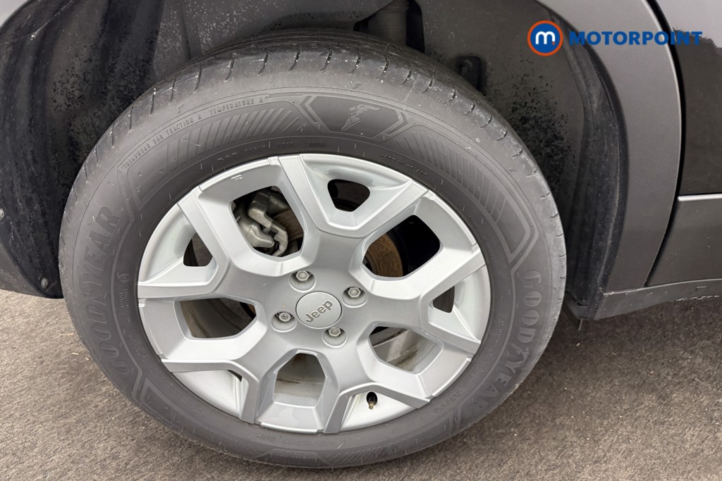 Jeep Avenger Altitude Manual Petrol SUV - Stock Number (1565179) - 27th supplementary image