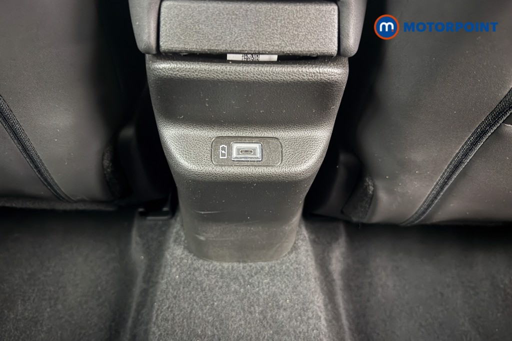 Jeep Avenger Altitude Manual Petrol SUV - Stock Number (1565183) - 19th supplementary image