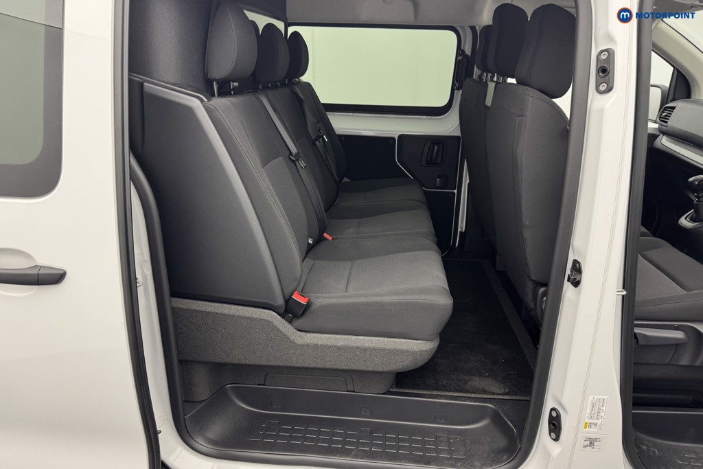 Vauxhall Vivaro Prime Manual Diesel Crew Bus - Stock Number (1567288) - 5th supplementary image
