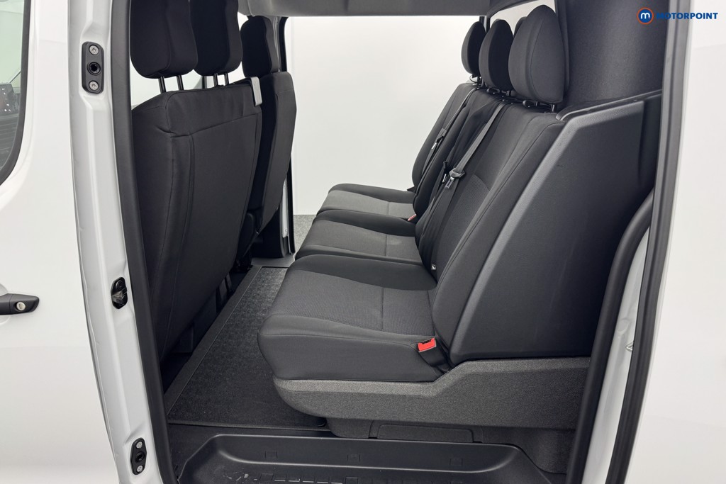 Vauxhall Vivaro Prime Manual Diesel Crew Bus - Stock Number (1567288) - 6th supplementary image