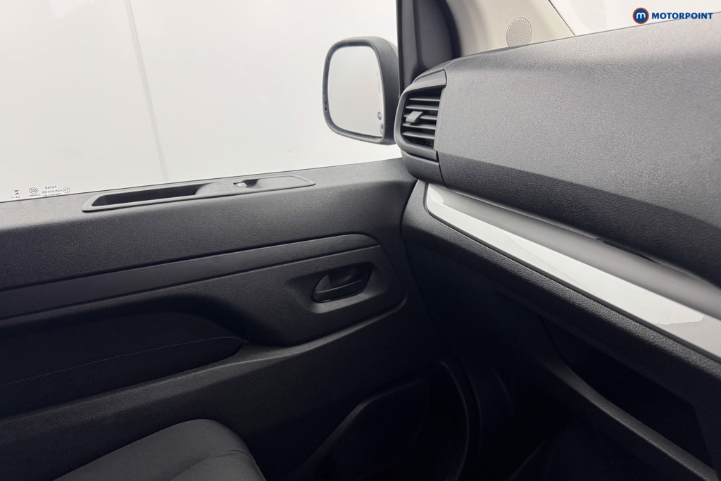 Vauxhall Vivaro Prime Manual Diesel Crew Bus - Stock Number (1567288) - 15th supplementary image
