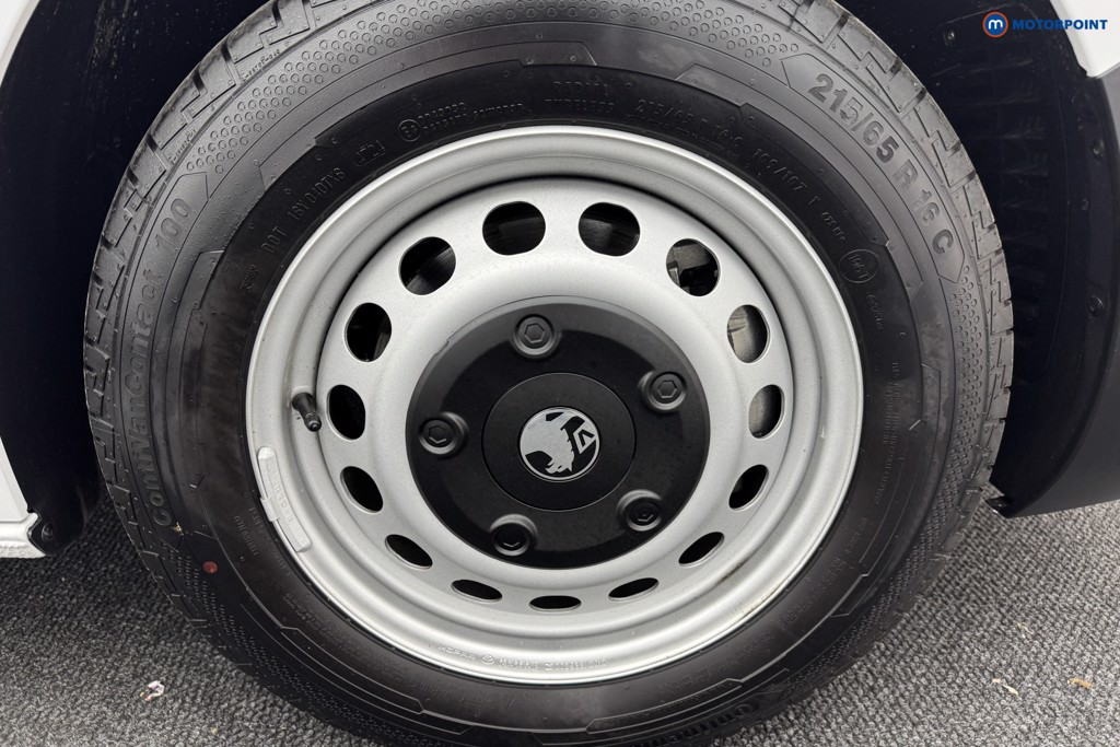 Vauxhall Vivaro Prime Manual Diesel Crew Bus - Stock Number (1567288) - 30th supplementary image