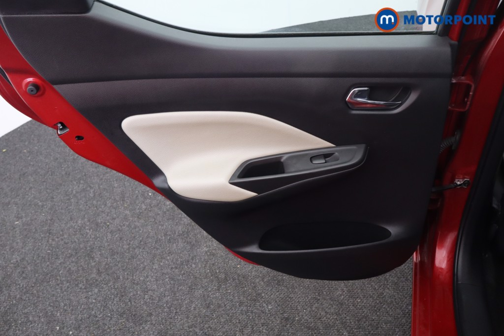 Nissan Micra Acenta Limited Edition Manual Petrol Hatchback - Stock Number (1567424) - 19th supplementary image