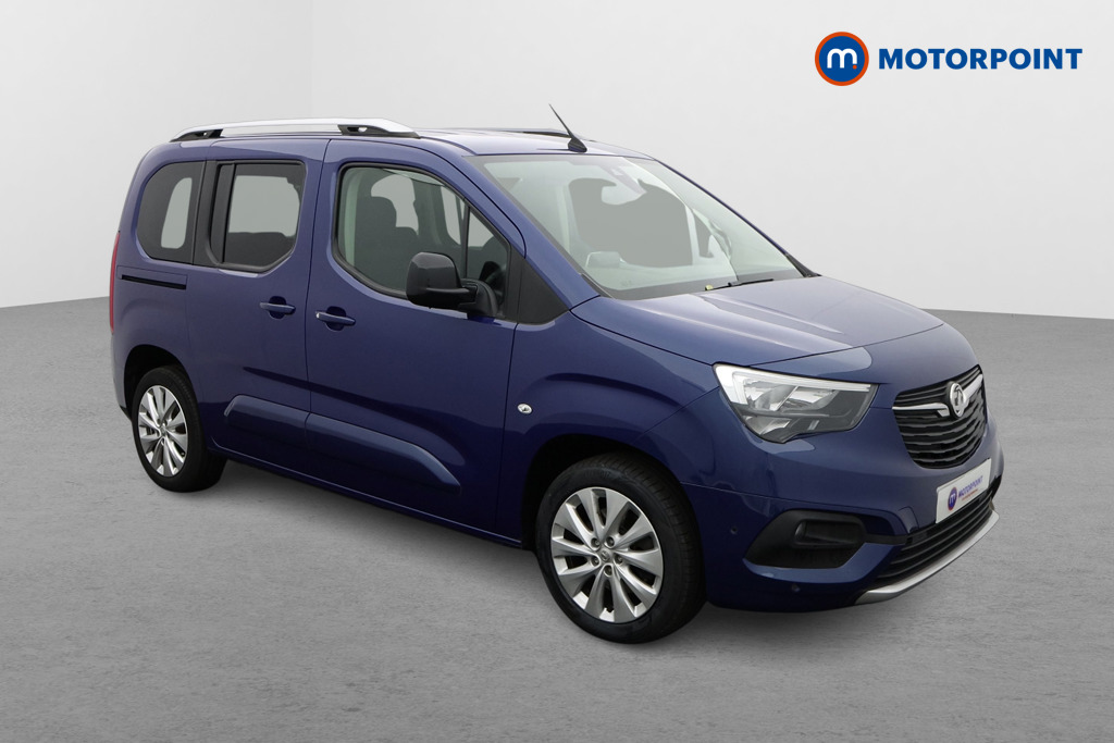 Vauxhall Combo Life Elite Automatic Petrol People Carrier - Stock Number (1571579) - Drivers side front corner