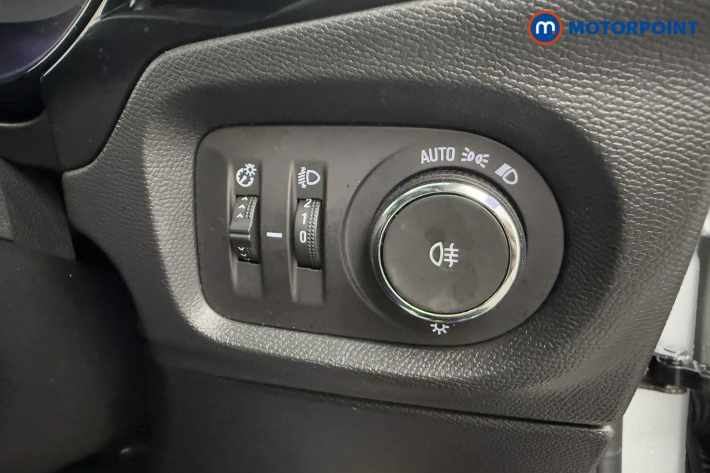 Vauxhall Corsa GS Manual Petrol Hatchback - Stock Number (1571662) - 14th supplementary image