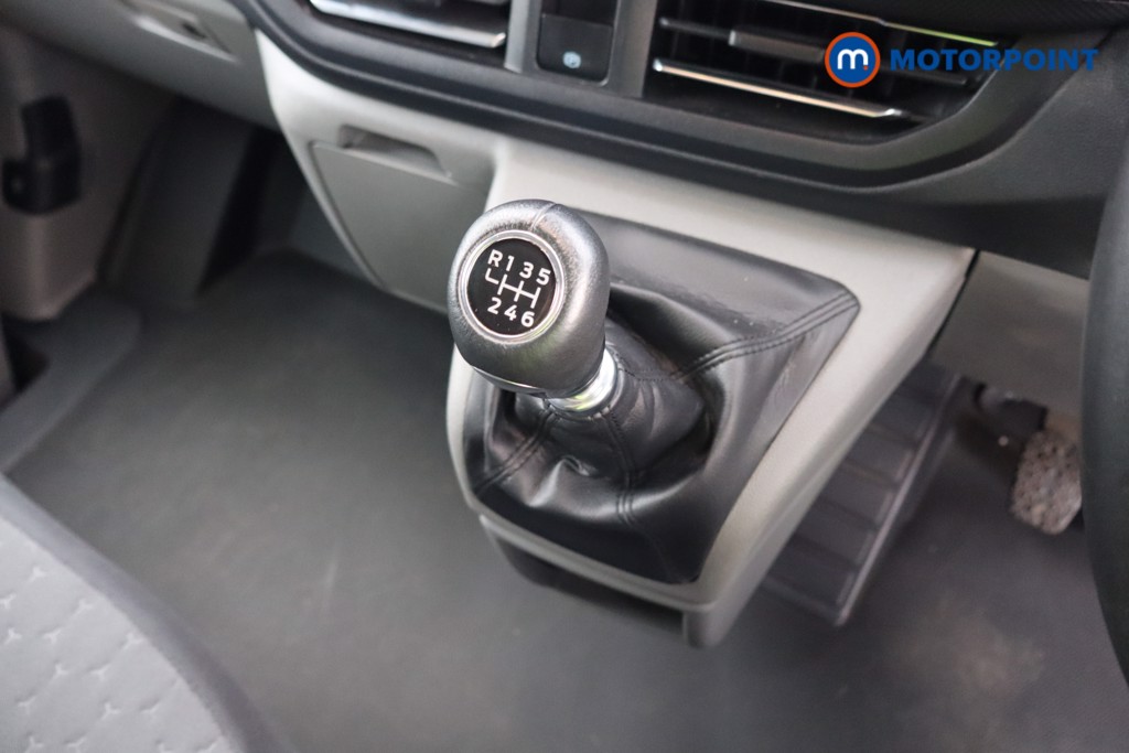 Ford Transit Custom Limited Manual Diesel Panel Van - Stock Number (1572790) - 12th supplementary image