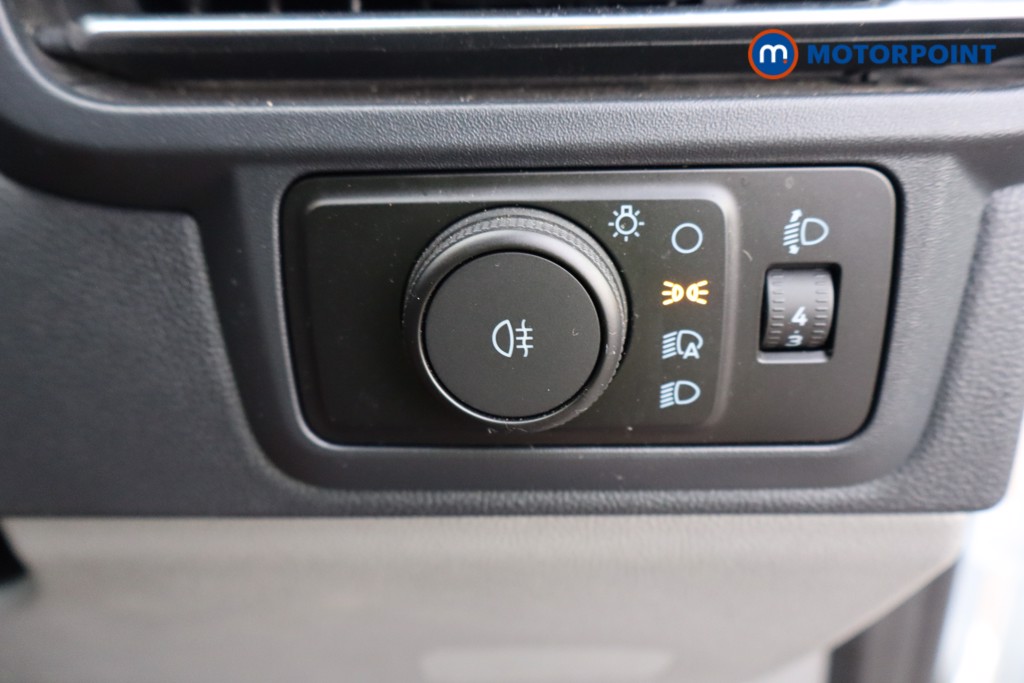 Ford Transit Custom Limited Manual Diesel Panel Van - Stock Number (1572790) - 16th supplementary image