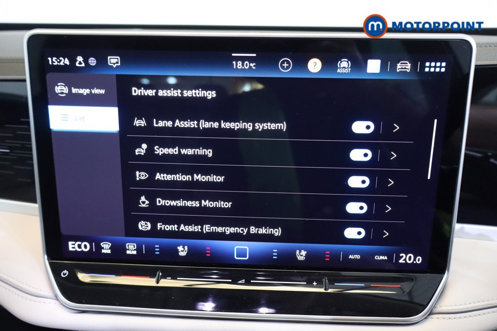 Volkswagen Passat Life Automatic Petrol Plug-In Hybrid Estate - Stock Number (1573305) - 10th supplementary image