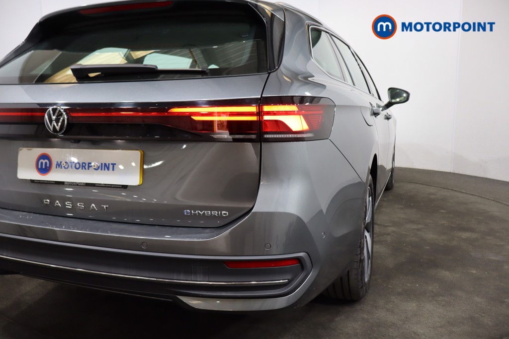 Volkswagen Passat Life Automatic Petrol Plug-In Hybrid Estate - Stock Number (1573305) - 34th supplementary image