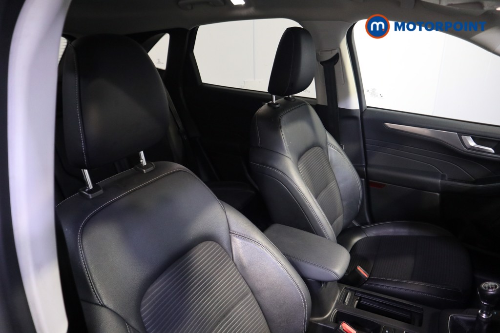 Ford Kuga Titanium Edition Manual Diesel SUV - Stock Number (1573612) - 11th supplementary image