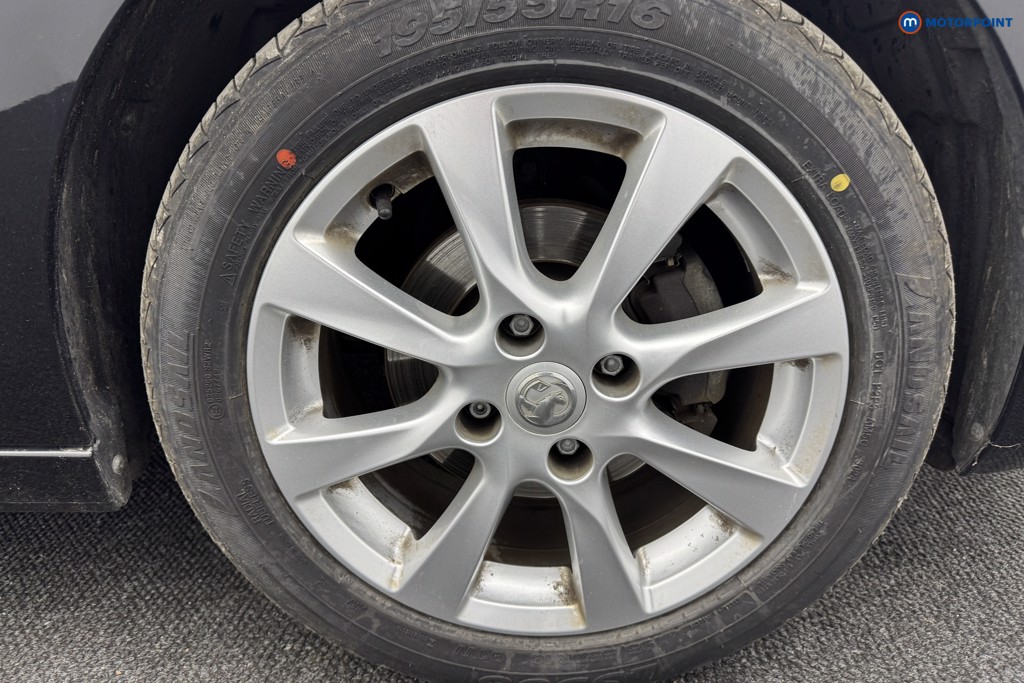 Vauxhall Corsa Design Manual Petrol Hatchback - Stock Number (1573944) - 32nd supplementary image