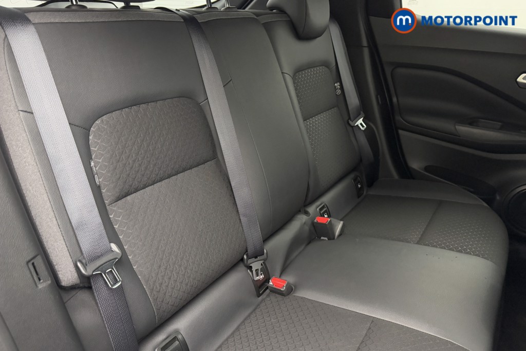 Nissan Juke N-Connecta Automatic Petrol-Electric Hybrid SUV - Stock Number (1573979) - 20th supplementary image