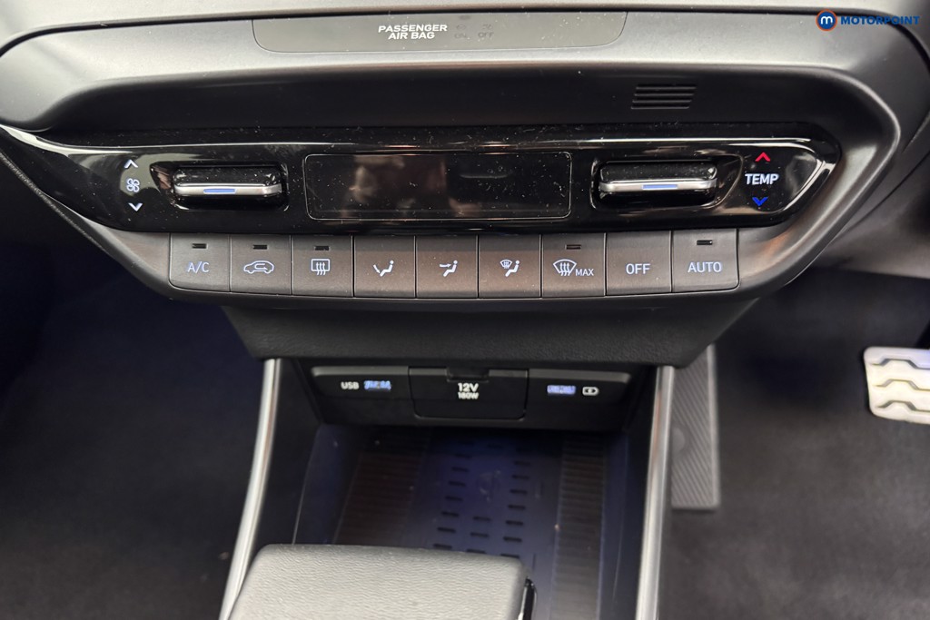 Hyundai Bayon Premium Automatic Petrol SUV - Stock Number (1574589) - 16th supplementary image