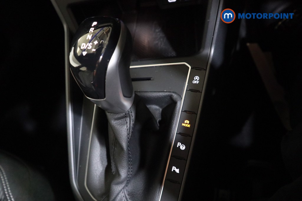 Volkswagen Taigo R-Line Automatic Petrol SUV - Stock Number (1574628) - 10th supplementary image