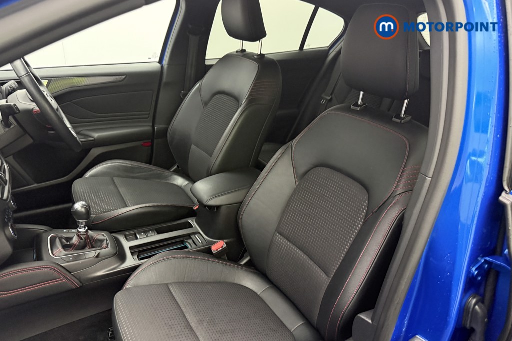 Ford Focus St-Line X Manual Diesel Hatchback - Stock Number (1574716) - 2nd supplementary image