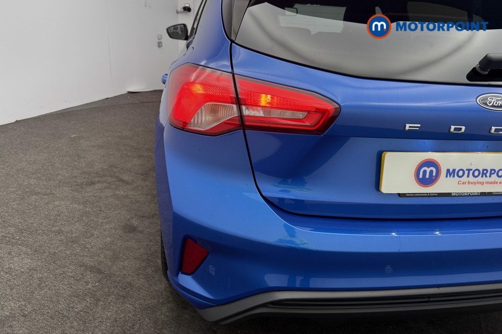 Ford Focus St-Line X Manual Diesel Hatchback - Stock Number (1574716) - 7th supplementary image