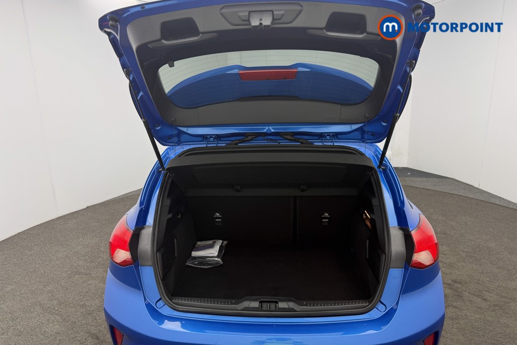 Ford Focus St-Line X Manual Diesel Hatchback - Stock Number (1574716) - 9th supplementary image