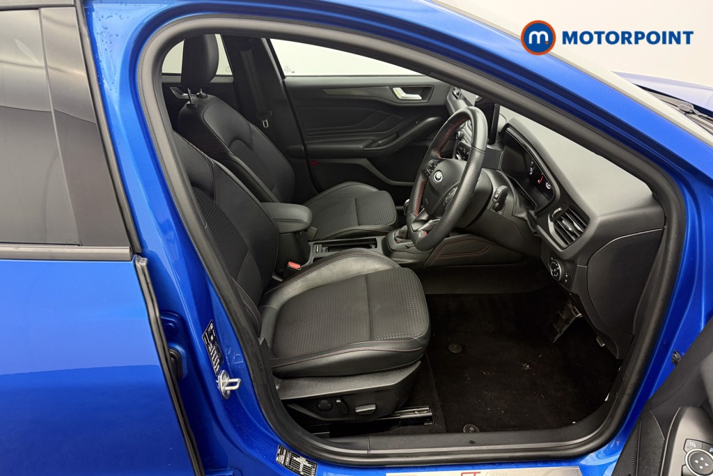 Ford Focus St-Line X Manual Diesel Hatchback - Stock Number (1574716) - 14th supplementary image