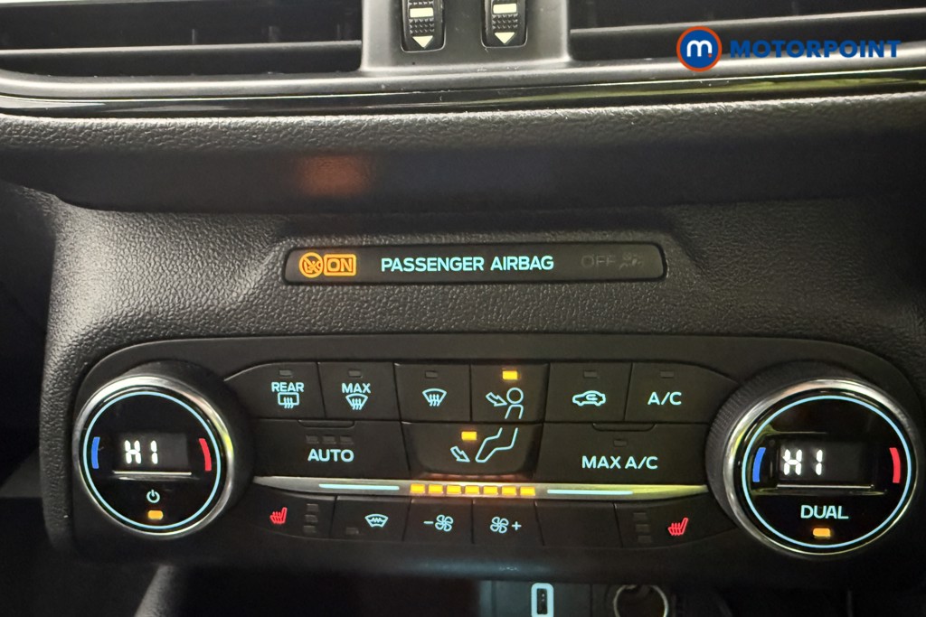 Ford Focus St-Line X Manual Diesel Hatchback - Stock Number (1574716) - 26th supplementary image