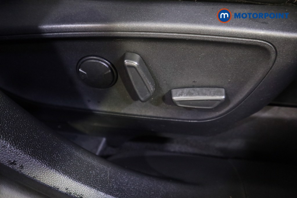 Ford Kuga Vignale Automatic Petrol Plug-In Hybrid SUV - Stock Number (1575362) - 11th supplementary image
