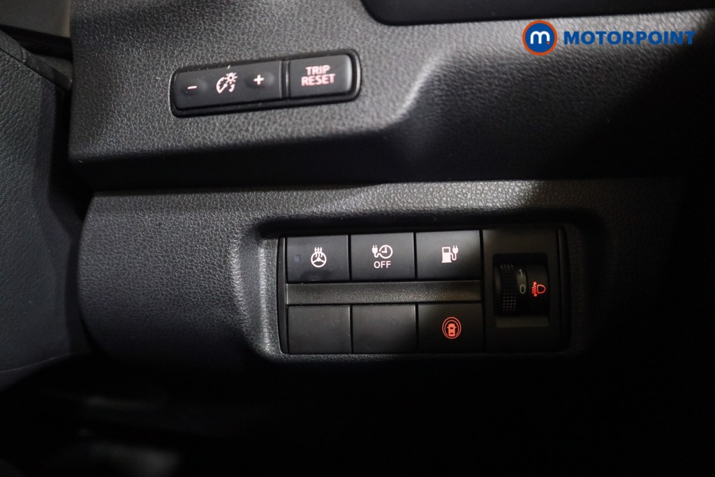 Nissan Leaf N-Connecta Automatic Electric Hatchback - Stock Number (1576254) - 7th supplementary image