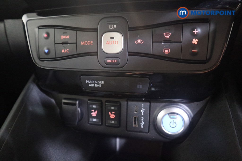 Nissan Leaf N-Connecta Automatic Electric Hatchback - Stock Number (1576254) - 9th supplementary image