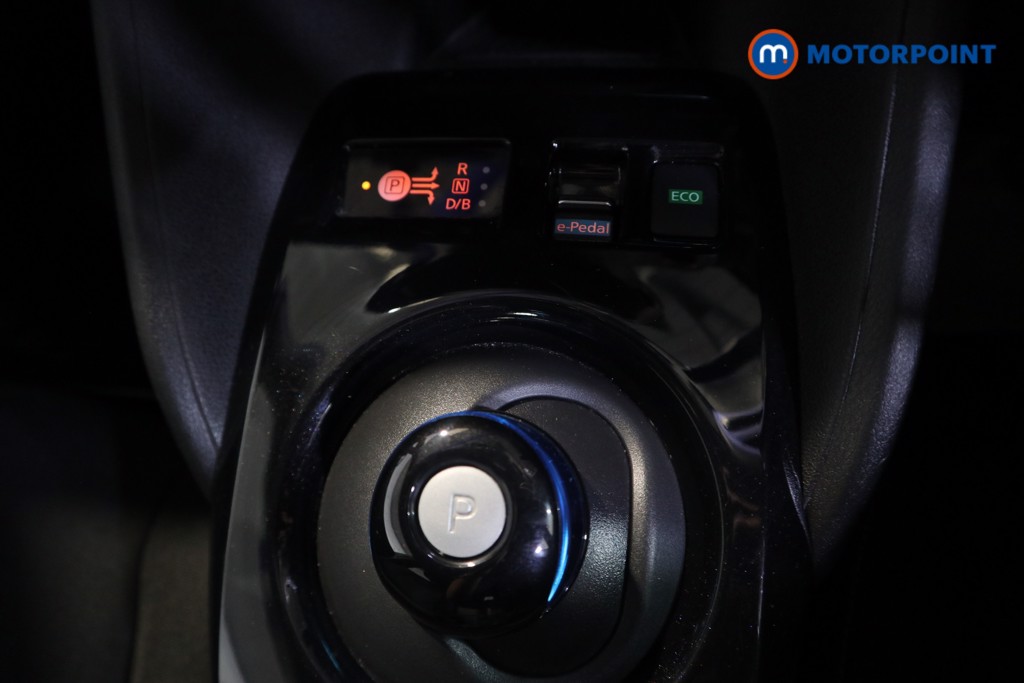 Nissan Leaf N-Connecta Automatic Electric Hatchback - Stock Number (1576254) - 10th supplementary image