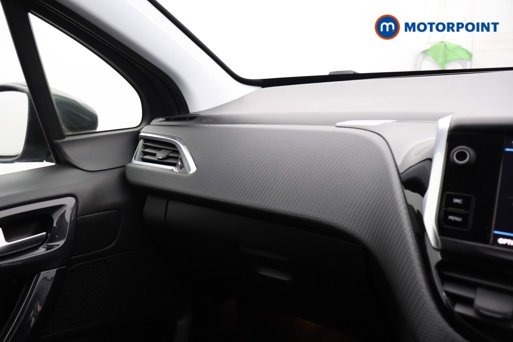 Peugeot 208 Tech Edition Manual Petrol Hatchback - Stock Number (1576515) - 7th supplementary image