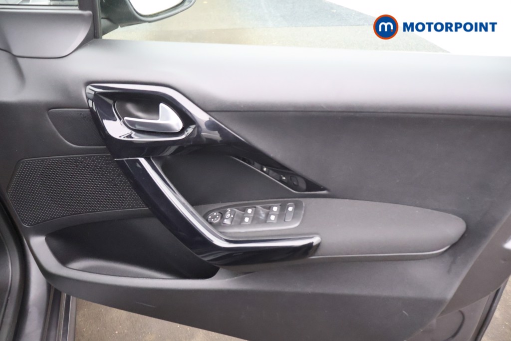 Peugeot 208 Tech Edition Manual Petrol Hatchback - Stock Number (1576515) - 9th supplementary image
