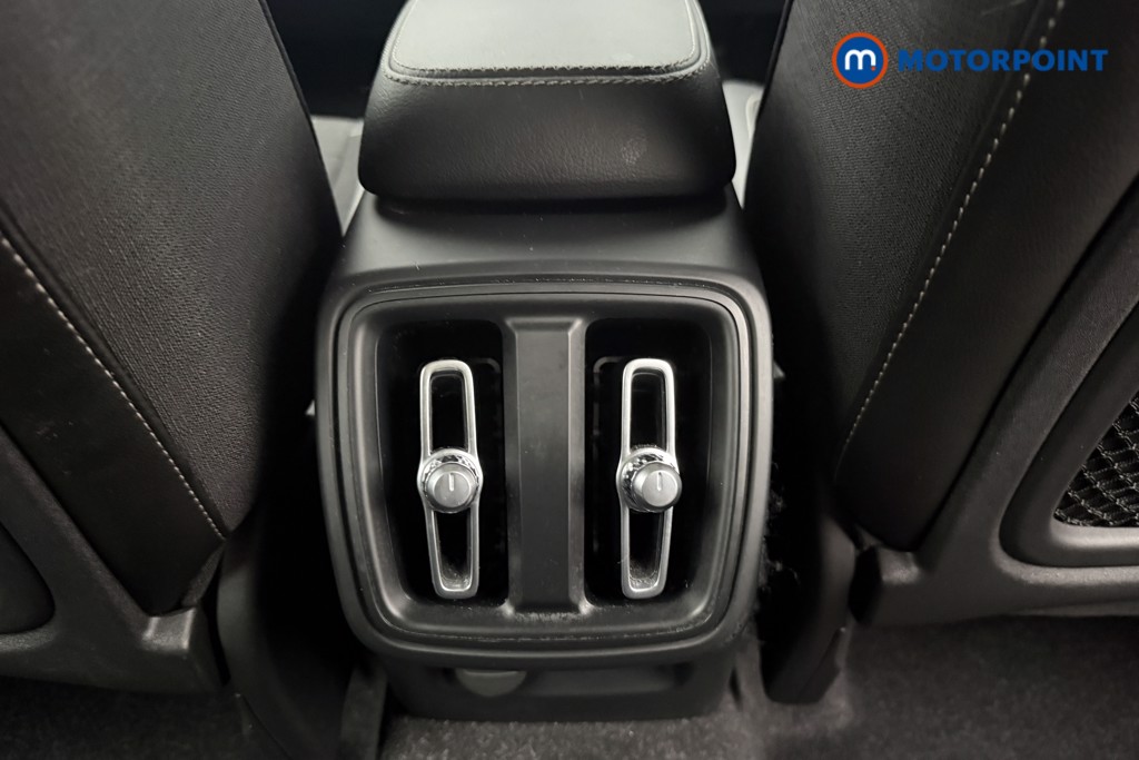Volvo Xc40 Inscription Manual Petrol SUV - Stock Number (1576572) - 19th supplementary image